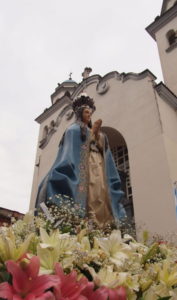 Fervor religioso por las emblemáticas imágenes