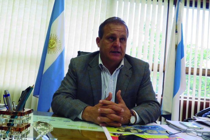 El presidente de la Caja Popular de Ahorros, Armando Cortalezzi