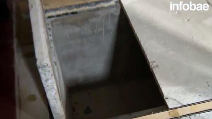 Debajo del altar y tapado con una alfombra se encontró en el convento una bóveda de grandes dimensiones.