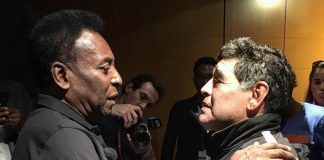 Maradona y Pelé se encontraron en Francia y "fumaron la pipa de la Paz" sin antes criticarlo a Messi.