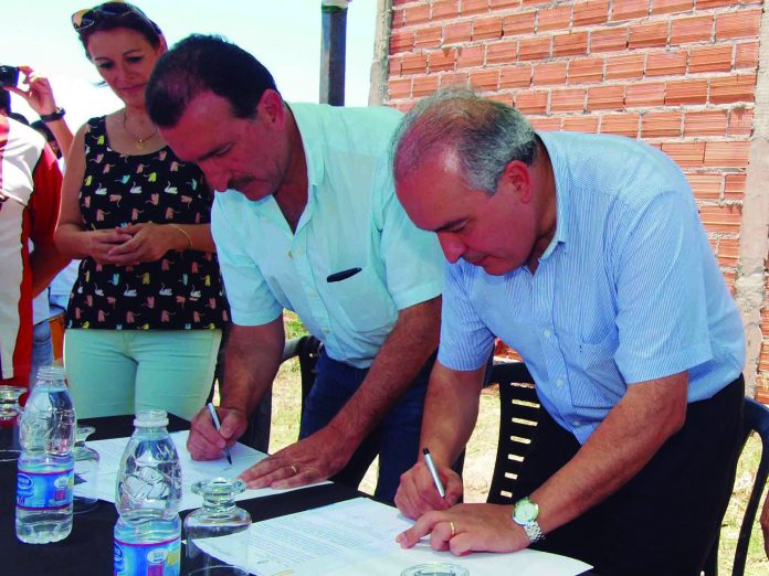 Otros tiempos, Morghenstein y López firman un convenio