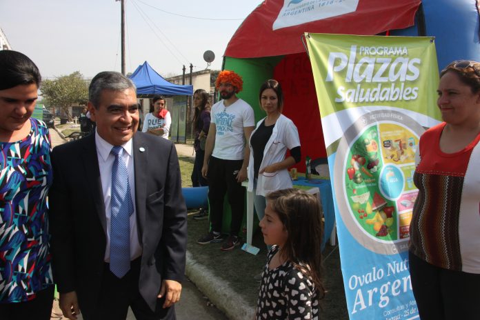 El intendente Germán Alfaro en el Municipio en los Barrios