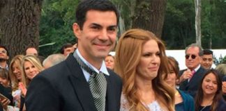 La pareja oficiliazó el vínculo minutos antes de las 14 horas del sábado 24 de septiembre. La primera foto como marido y mujer.