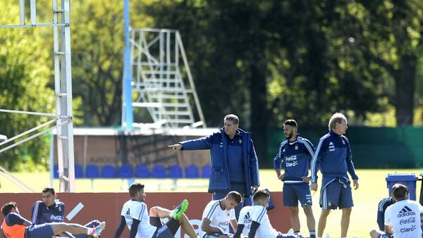 paton-bauza-ensayo-defensa-dyn_claima20161008_0191_28
