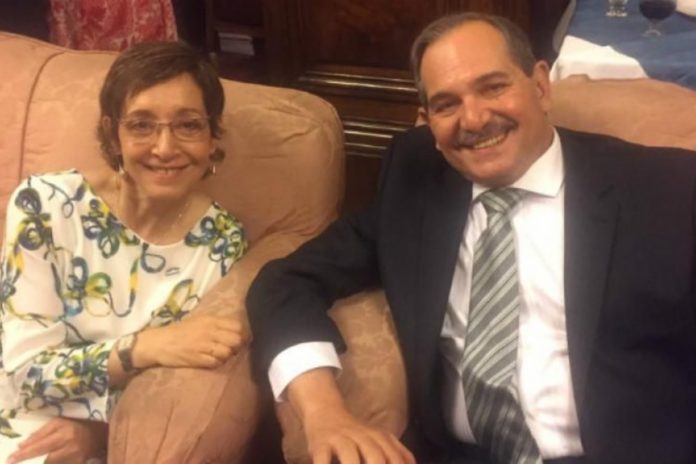 f999x666-318892_413957_0