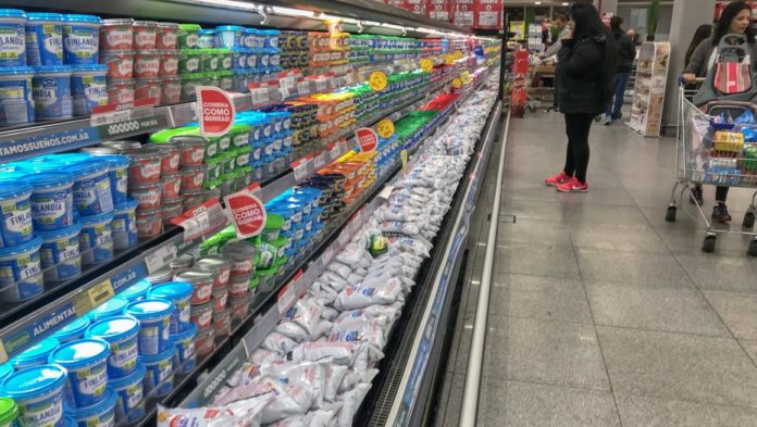 SyLyG2smm_930x525__1