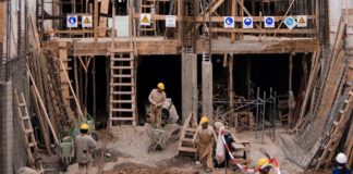 La construcción necesita de políticas claras y apoyo crediticio.