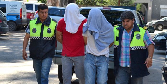 Detenidos en Tucumán Jóvenes detenidos en Tucumán