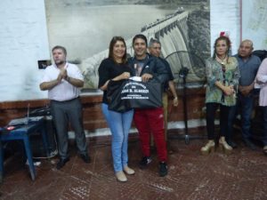 La-intendente-Sandra-Figueroa-entregó-la-indumentaria-de-trabajo