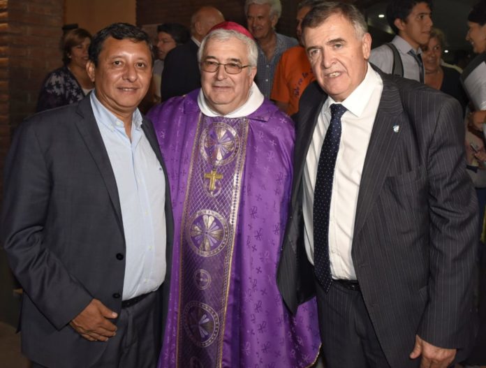 Misa-de-exequias-en-BRS-por-monseñor-Gregorio-Díaz