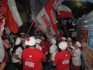 Jóvenes-Boina-Blanca-en-el-lanzamiento-de-campaña-de-Ariel-García.