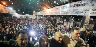 Carlos-Najar-en-el-acto-junto-a-Juan-Manzur.