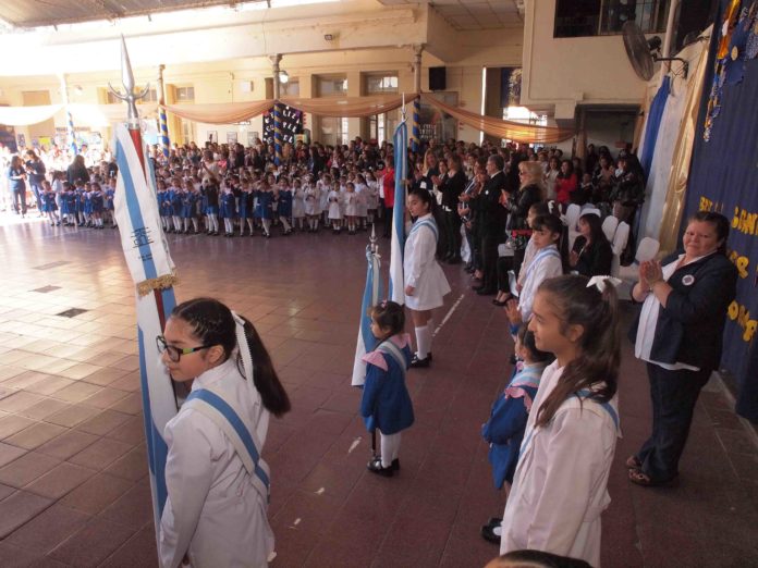 Escuela-Rivadavia-en-sus-123-años