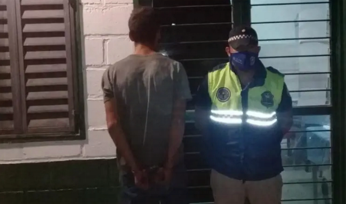 joven.detenido joven-detenido.png