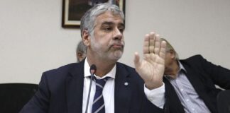 feletti