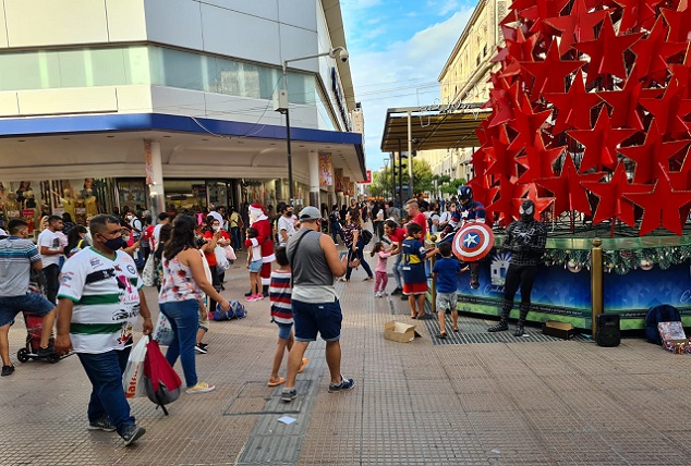 15d37bec-e0bf-4330-acdf-dd063f5b5ffa navidad