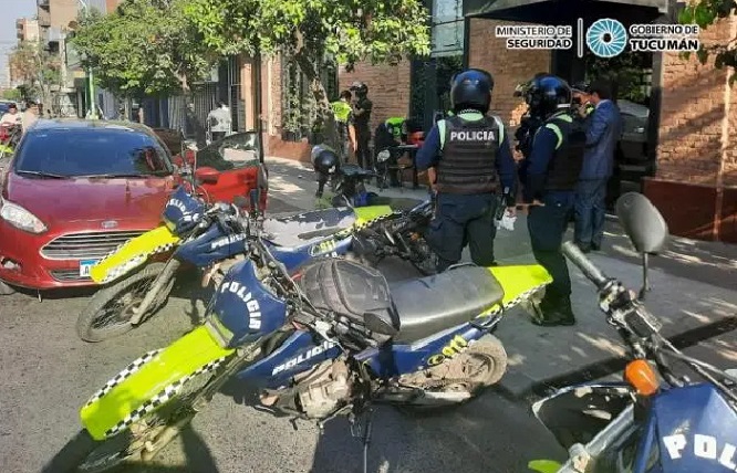 310b1d07-7ba0-4ace-acec-7c22365f85f1 policia