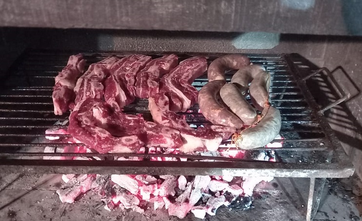 c7a11720-50cc-4775-a9ff-1b4ffd80af6d carne