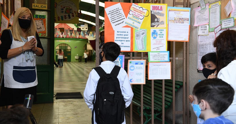 51e99812-2913-4fe8-92fb-c66213bc59e3 escuela