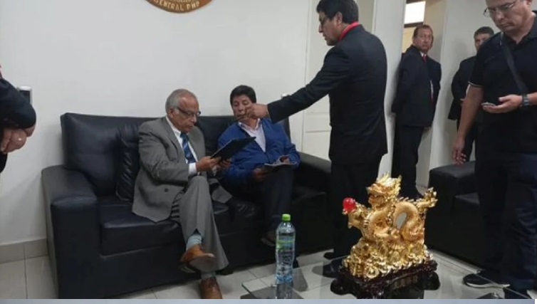 5fae8689c0d87_900 peru