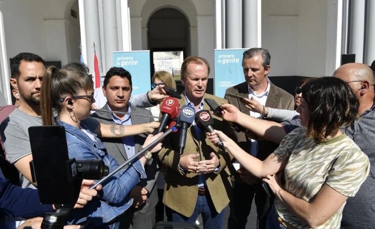 654aad3b-687e-49f5f gobernador