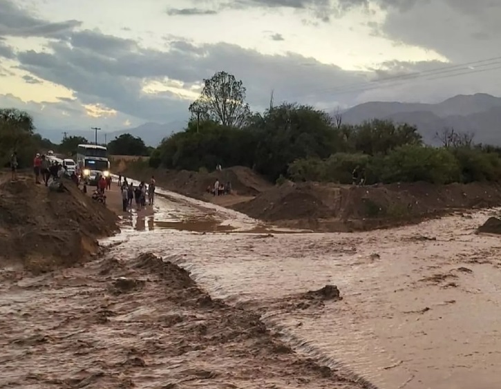 FY9ZdumWYAExJNa crecida