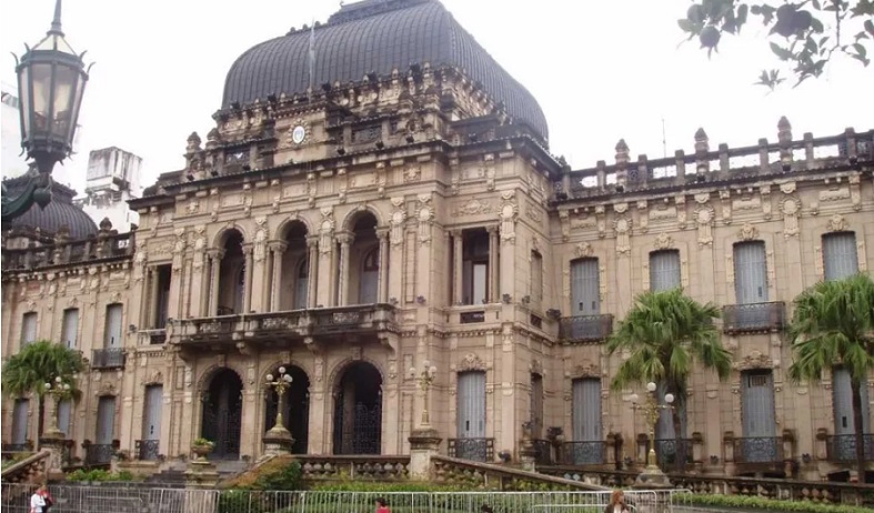 de0b8238fcb5827ce7c3677b7db393cd7db37ca1 gobierno