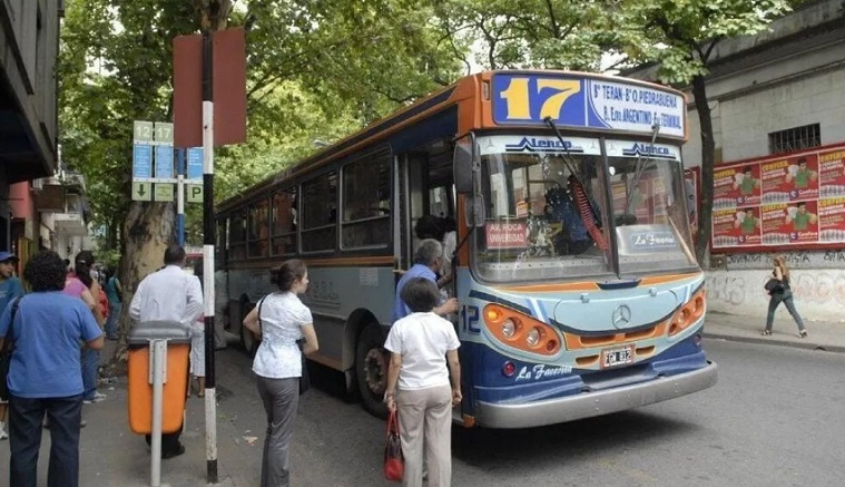 648a0c36-ce20-44d0-82a2-bc0e38373198 colectivos