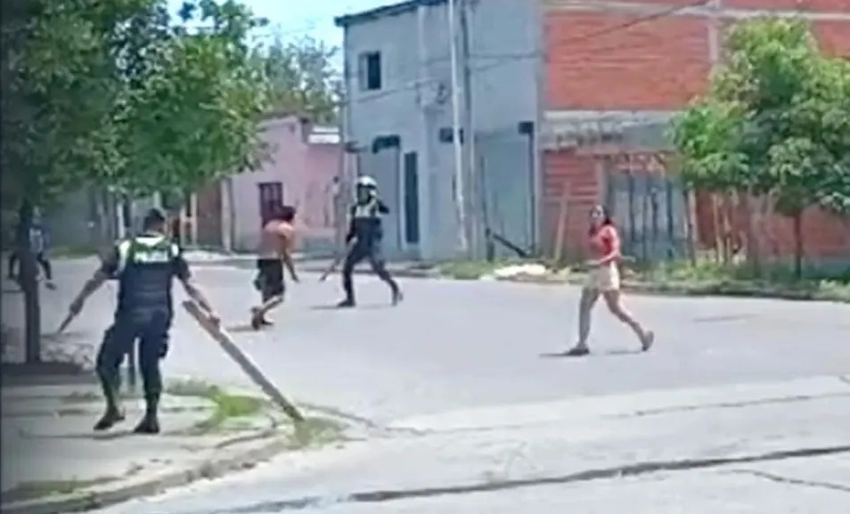 648a0c36-ce20-44d0-82a2-bc0e38373198 policia