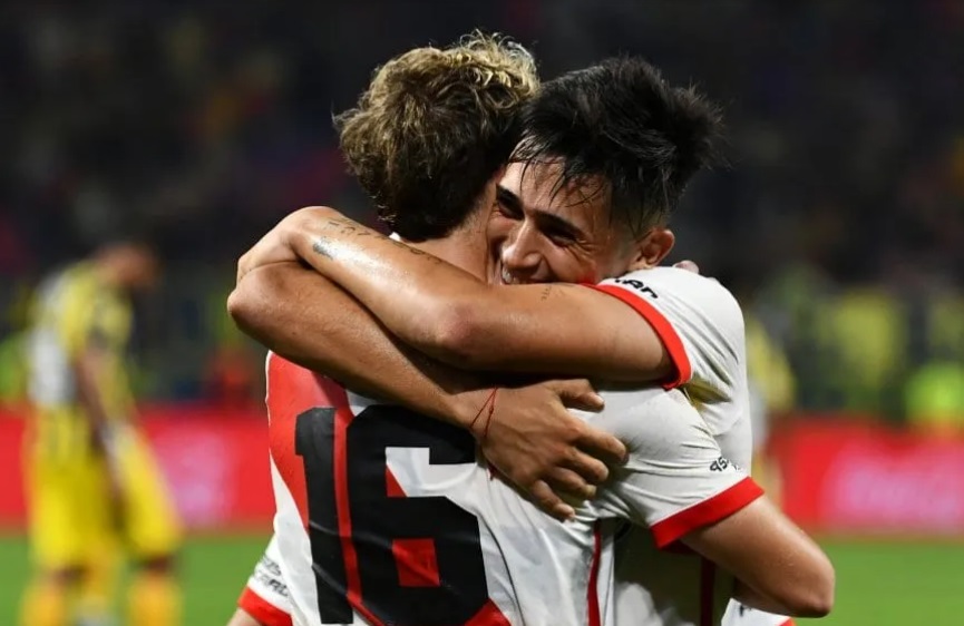 066de4ce-43a2-4478-aed4-08a10ac28eae river