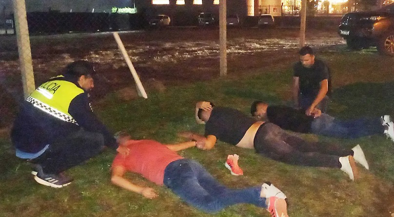 066de4ce-43a2-4478-aed4-08a10ac28eae robo