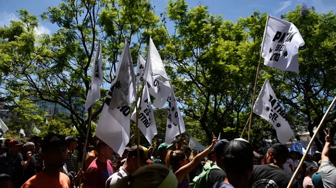 066de4ce-43a2-4478-aed4-08a10ac28eae piqueteros