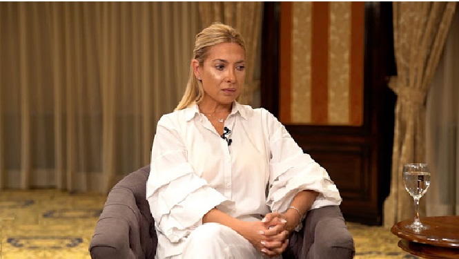 2e6309c2-e94a-427d-94a6-20a93236d82e fabiola