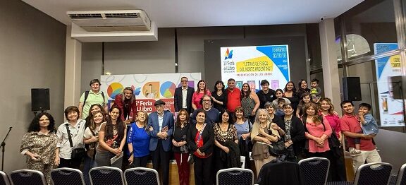 Letras de Fuego foto general chica