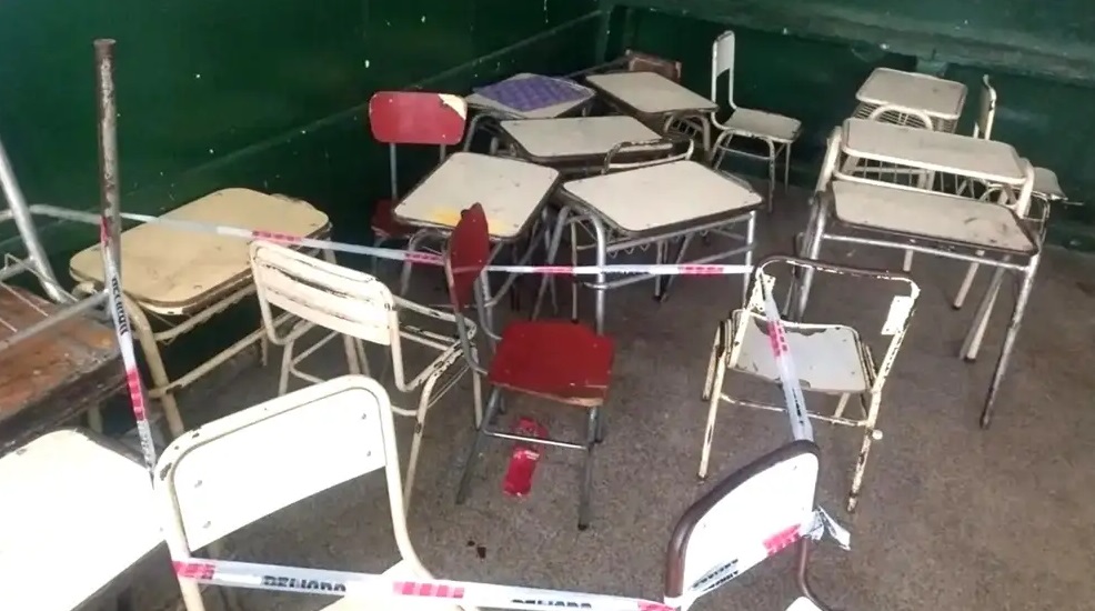 6692ebf5-7056-4eec-be15-5a90c0bdbd32 escuela