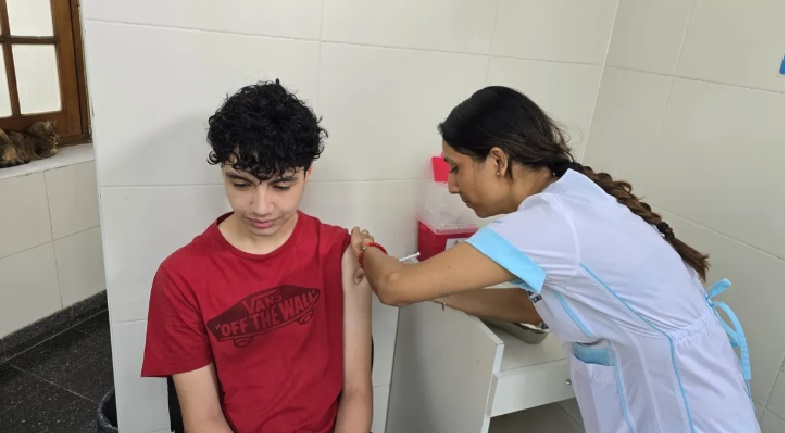 6692ebf5-7056-4eec-be15-5a90c0bdbd32 vacuna