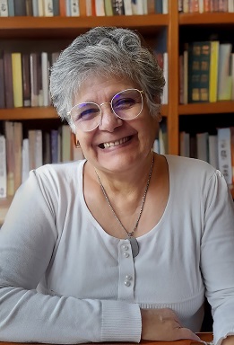 María Julia Lisi retrato 1 chica