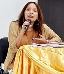 Melcy Ocampo hablando chica