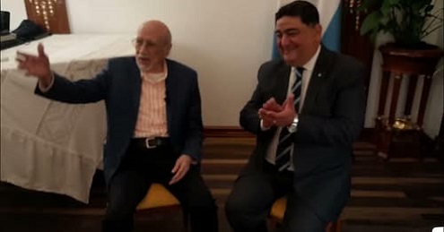 Alfonso entrevista chica