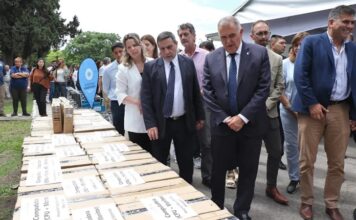 El gobernador Jaldo entregó más equipamiento al Sistema Provincial de Salud jaldo