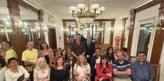 Julio Lazarte hizo vibrar al público con la narración de los cuentos de terror de Marisa Rivas