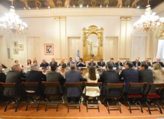 El Gobierno negocia un nuevo Consenso Fiscal con los gobernadores para bajar impuestos gobierno