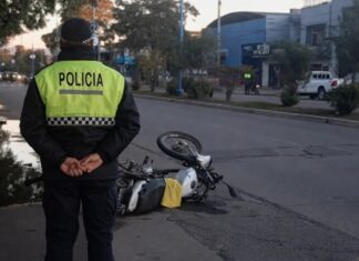 Un motociclista murió embestido en Gobernador del Campo al 700 choque