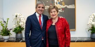 El FMI aprobó la revisión del acuerdo con la Argentina y destraba el desembolso de USD 1.000 millones