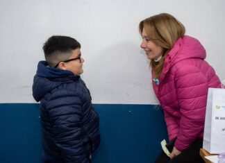 Entrega de anteojos recetados en Las Talitas