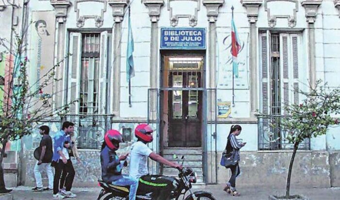 Biblioteca 9 de Julio