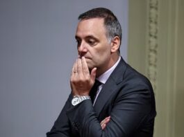 La declaración jurada de Adorni: dijo que ganó USD 300.000 con Bitcoin