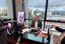 El legislador Carlos Najar rechazó las acusaciones de dirigentes de La Liberta Avanza
