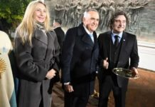 Jaldo con Milei en una emotiva vigilia por el día de la Independencia en Tucumán jaldo