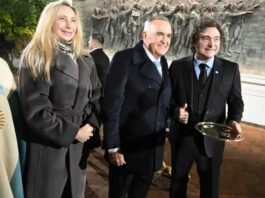 Jaldo con Milei en una emotiva vigilia por el día de la Independencia en Tucumán jaldo